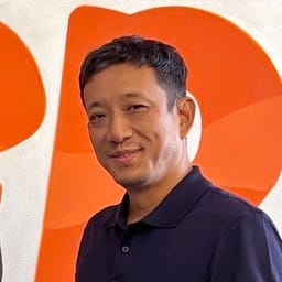 Takeshi Fujiwara